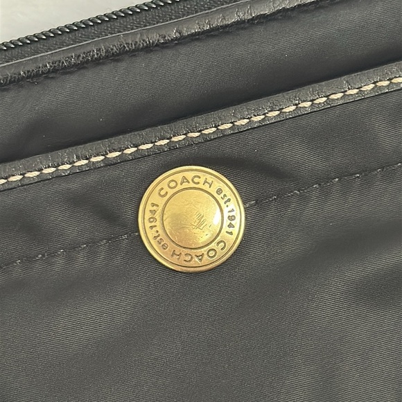 COACH Y2K Nylon Black Wristlet with Leather and Gold Accents EUC - Picture 7 of 8